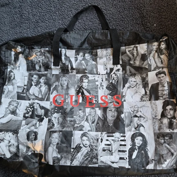 GUESS Black Overnight bag/tote - Picture 4 of 4